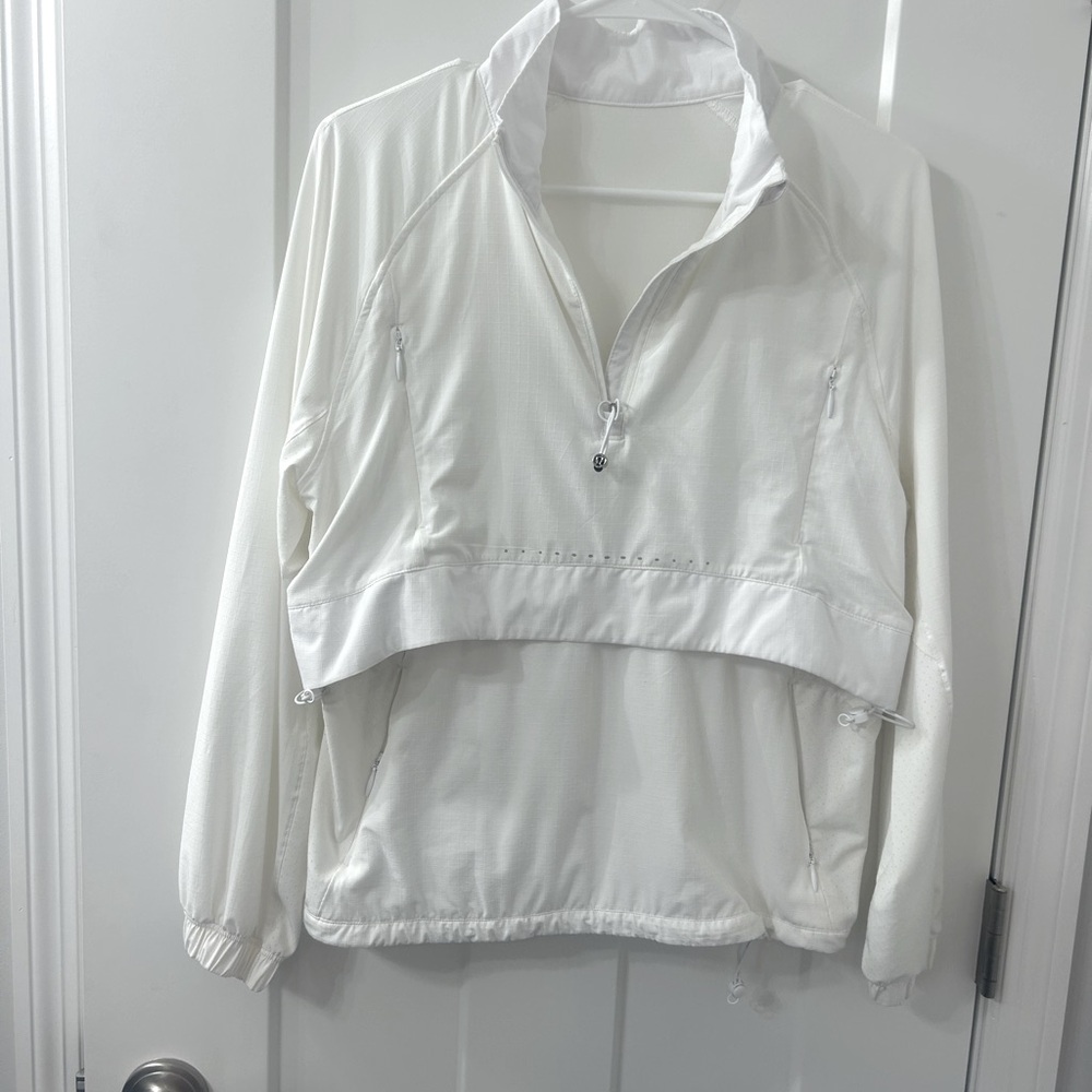 Lululemon Stretch Ripstop Run 1/2 Zip Windbreaker Pullover, White 🍃
